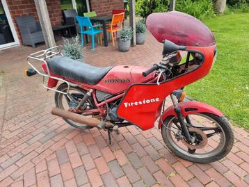 Honda MB met volle kuip  beschikbaar voor biedingen