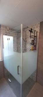 Badkamer en toilets renovatie en nieuwbouw  en tegelvloeren