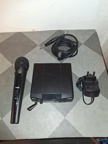 AKG WMS 40 Mini Vocal ISM3 (864.850 Mhz) draadloos systeem beschikbaar voor biedingen