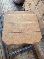 Landelijk Frans tafeltje bijzettafel tafel, Antiek en Kunst, Antiek | Meubels | Tafels, Ophalen