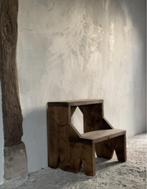 Stoer OPSTAPJE * krukje, bankje * oud,sober,hout,landelijk, Huis en Inrichting, Woonaccessoires | Overige, Ophalen of Verzenden