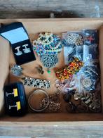 Partijtje sieraden., Ophalen, Gebruikt, Met edelsteen