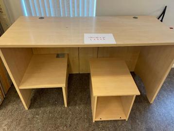 sta bureau 180x100x75 gratis af te halen beschikbaar voor biedingen
