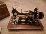 Antieke Western Naaimachine met Houten Koffer, Ophalen