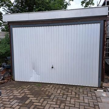Hörmann elektrische kanteldeur 295cm breed x 200cm hoog beschikbaar voor biedingen