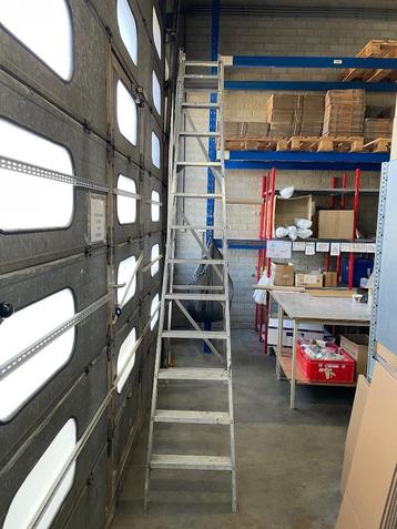 ladder - trap - 12 treden werkhoogte tot 6 meter aluminium  beschikbaar voor biedingen