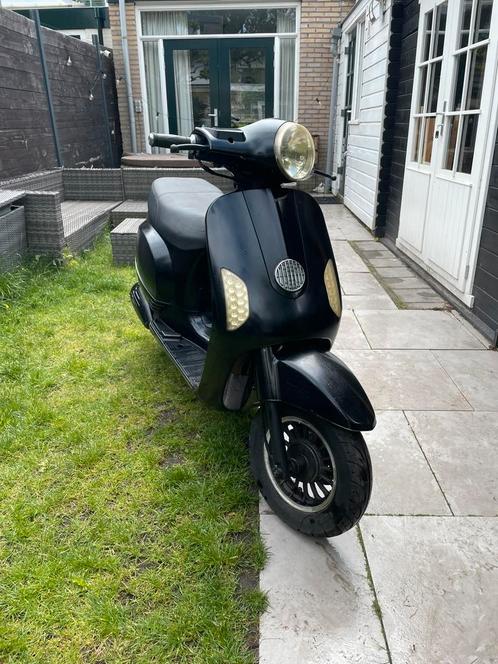 Pronto rimini scooter 745km!!!, Fietsen en Brommers, Snorfietsen en Snorscooters, Gebruikt, Overige merken, Benzine, Ophalen