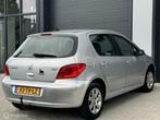 Peugeot 307 1.6-16V Premium / AIRCO / AUTOMAAT / APK, Auto's, Peugeot, Gebruikt, 4 cilinders, Origineel Nederlands, 650 kg