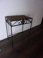 BIJZETTAFEL/MUURTAFEL/SIERLIJKE PLANTENTAFEL BRUIN METAAL, Antiek en Kunst, Ophalen
