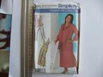 Simplicity 4558 Khaliah Ali Collection(sise 44 tot 50), Hobby en Vrije tijd, Verzenden, Vrouw, Overige merken