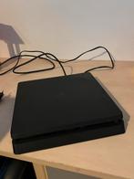 Sony playstation 4 slim, Spelcomputers en Games, Spelcomputers | Sony PlayStation 4, Ophalen of Verzenden, Zo goed als nieuw, Met 2 controllers