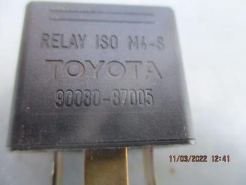 knipper relais toyota carina E  19 beschikbaar voor biedingen