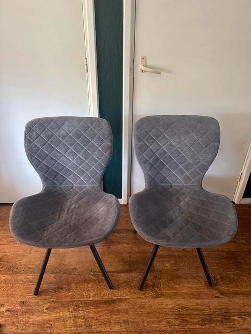 Stoel Lucca Kwantum grijs, Huis en Inrichting, Stoelen, Gebruikt, Twee, Stof, Grijs, Ophalen