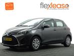 Toyota Yaris 1.5 Hybrid Business Plus Aut- Xenon Led, Navi,, Auto's, Toyota, Te koop, Zilver of Grijs, Hatchback, Gebruikt