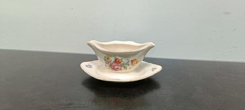 Petrus Regout sauskom met bloemmotief, Antiek en Kunst, Antiek | Servies los, Ophalen of Verzenden