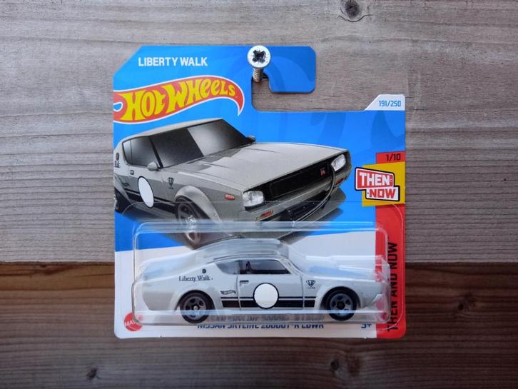 Nissan Skyline 2000 GT-R LBWK Hotwheels, Hobby en Vrije tijd, Modelauto's | Overige schalen, Nieuw, Auto, Ophalen