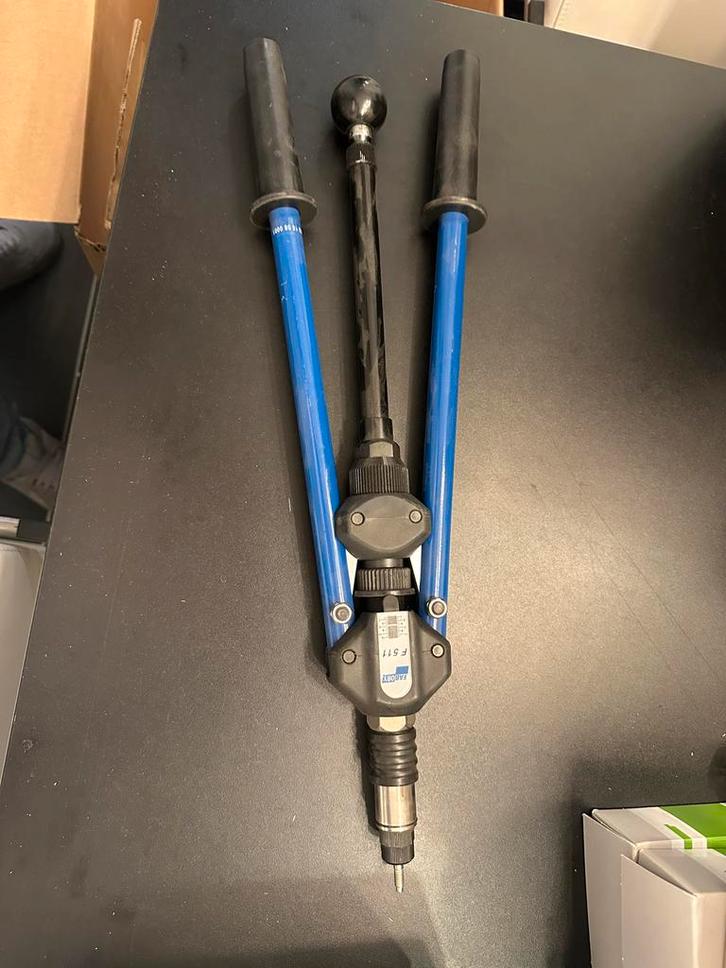 Fabory F511 blindklinkmoer, Doe-het-zelf en Verbouw, Gereedschap | Handgereedschap, Gebruikt, Ophalen of Verzenden