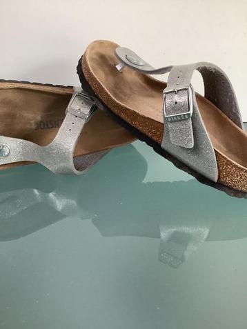 GRATIS VERZENDEN | Birkenstock Gizeh zilveren slippers 36 beschikbaar voor biedingen