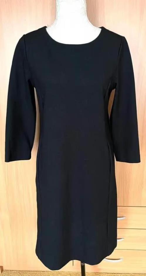 Purdey donkergrijze jurk maat 38/40, Kleding | Dames, Jurken, Zo goed als nieuw, Maat 38/40 (M), Grijs, Knielengte, Ophalen of Verzenden