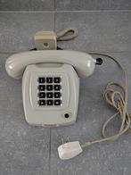 Vintage / retro PTT T65 telefoon met extra luidspreker, Ophalen