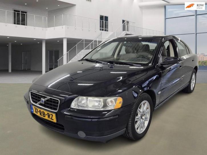 Volvo S60 2.4 AIRCO CRUISE 2 X SLEUTELS ELEC.PAKET, Auto's, Volvo, Bedrijf, Te koop, S60, Benzine, Euro 4, D, Sedan, Handgeschakeld