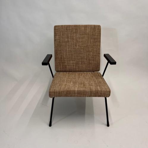 Gispen 1407 'luxe' fauteuil ontwerp Wim Rietveld REFURBISHED, Huis en Inrichting, Fauteuils, Metaal, Ophalen