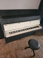 Yamaha Piano - Opknapper met potentie, Ophalen, Gebruikt, Zwart, Piano