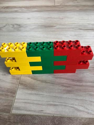 Duplo: 15x 8 nops bouwblokken beschikbaar voor biedingen