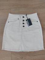 Nieuw - Milla Amsterdam crème off-white spijkerrokje - mt 34, Verzenden, Wit, Nieuw, Maat 34 (XS) of kleiner
