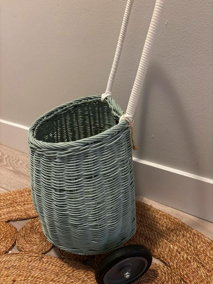 Olli Ella Luggy Basket - Speelgoedmand op Wielen, Kinderen en Baby's, Speelgoed | Overig, Zo goed als nieuw, Jongen of Meisje
