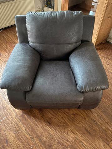 Gratis 2 stoelen