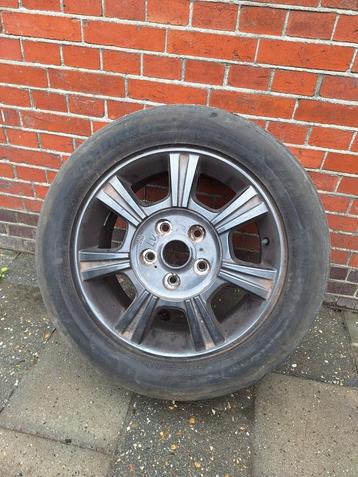 Wielenset 235/55R17 beschikbaar voor biedingen