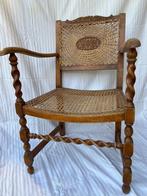 Antieke stoel hout met webbing, Ophalen