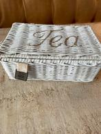 RIVIERA MAISON, THEEDOOSJE, RATAN WIT, Mand, Ophalen of Verzenden, Zo goed als nieuw, Riet