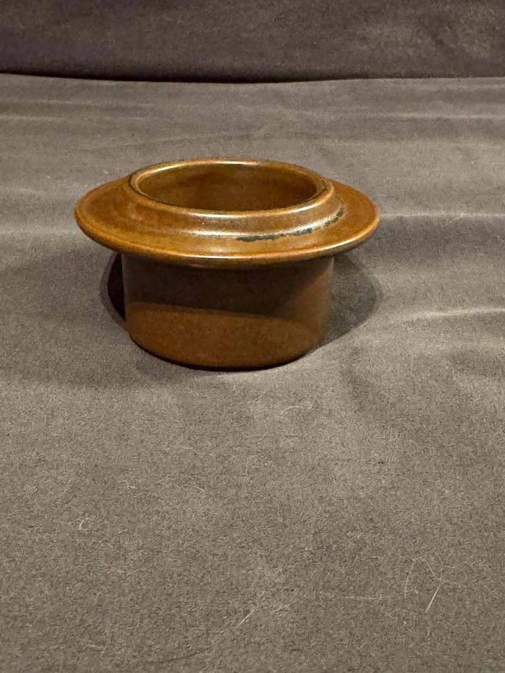 Vintage eierdop van Arabia Ruska, Huis en Inrichting, Keuken | Servies, Zo goed als nieuw, Overige stijlen, Keramiek, Ophalen of Verzenden