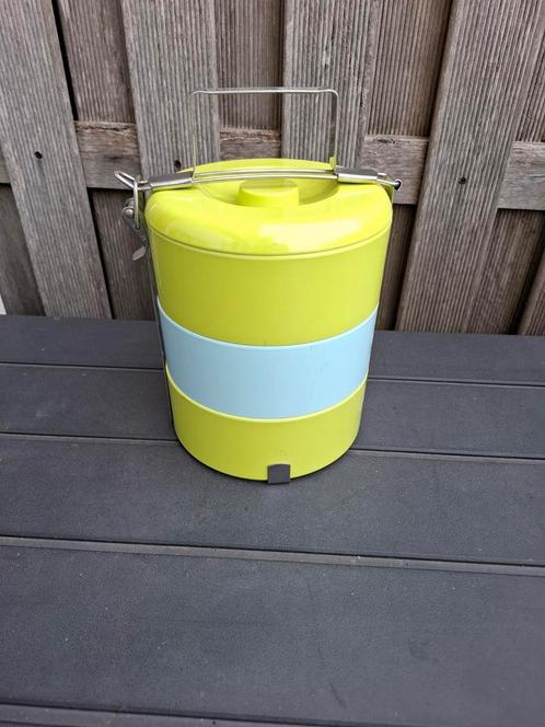 Gold Fish en HEMA Bento box met 3 bakjes, Caravans en Kamperen, Kampeeraccessoires, Zo goed als nieuw, Ophalen of Verzenden