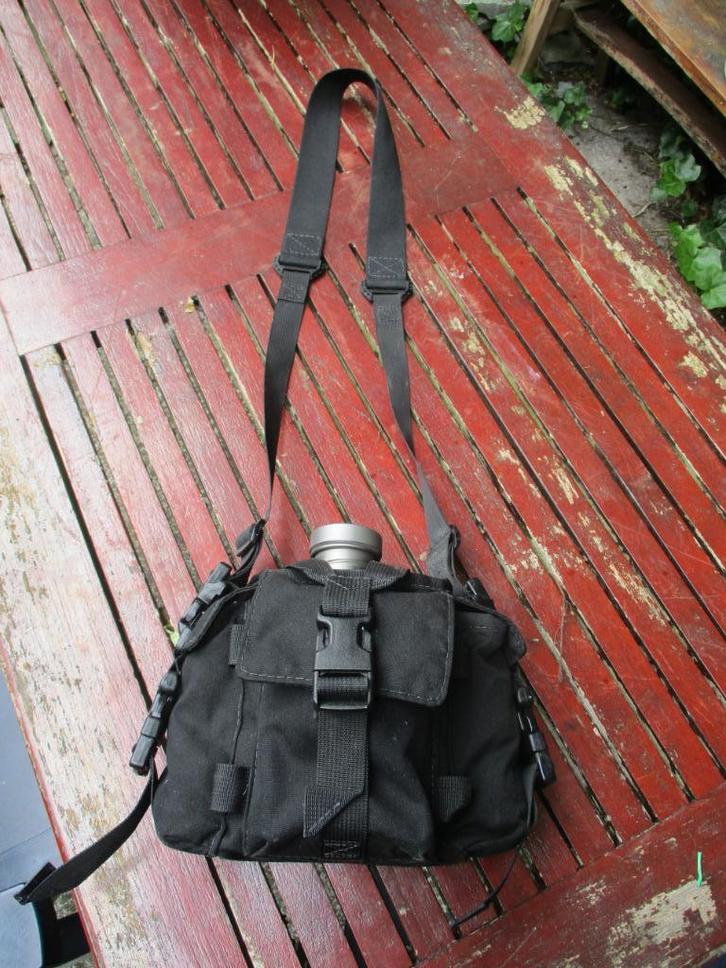 Mother of All Canteen Carriers met Titanium Veldfles, Nieuw., Verzamelen, Militaria | Algemeen, Landmacht, Nederland, Ophalen of Verzenden