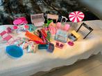 Allerlei barbie meubels vintage, Verzamelen, Ophalen, Zo goed als nieuw, Poppenhuis