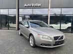 Volvo V70 2.5T Momentum 1 EIG, 106290 KM! BLIS youngtimer, Auto's, Gebruikt, Overige kleuren, 2521 cc, Traction-control