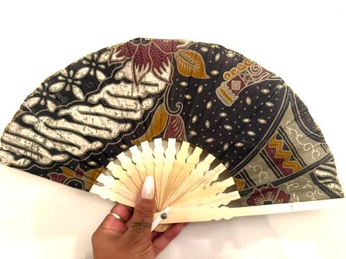 Nieuw batik S waaier, Sieraden, Tassen en Uiterlijk, Overige Accessoires, Nieuw, Ophalen of Verzenden