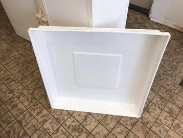 Nette LekBak Wasmachine/ Was-droger 70X70X10 CM beschikbaar voor biedingen