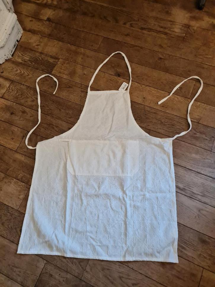 Off white katoenen schort van het merk Clayre & Eef, Huis en Inrichting, Keuken | Textiel, Nieuw, Schort, Wit, Ophalen of Verzenden