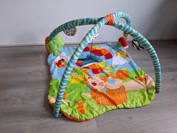 Baby gym / Speelkleed beschikbaar voor biedingen