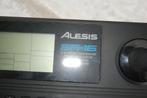 Alesis Drumcomputer zonder 9V adapter met originele doos, Ophalen of Verzenden, Gebruikt, Drums of Percussie