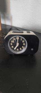 Vintage elektrische wekker Hema zwart wit, Witgoed en Apparatuur, Wekkers, Ophalen of Verzenden, Gebruikt, Analoog