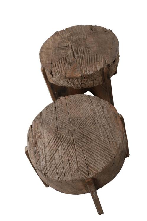 oud houten ronde robuuste salontafel(s), Antiek en Kunst, Curiosa en Brocante, Ophalen