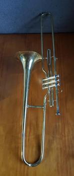 Ventiel trombone in koffer., Muziek en Instrumenten, Blaasinstrumenten | Trompetten, Ophalen, Gebruikt, Overige typen, Met koffer