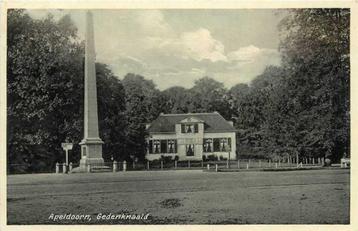 (300-421-029) Apeldoorn Gedenknaald beschikbaar voor biedingen
