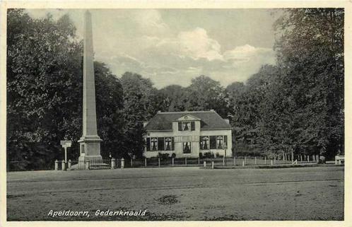 (300-421-029) Apeldoorn Gedenknaald, Verzamelen, Ansichtkaarten | Nederland, Gelderland, Verzenden