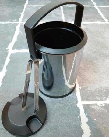Degelijke ijsemmer met ijstangetje (14B x 19,5H), zgan! beschikbaar voor biedingen
